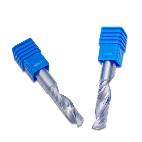 As fresas para máquinas de gravação com ponta de diamante podem lidar com gravações de detalhes ultrafinos?